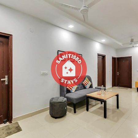 Oyo Home 64106 Comfortable Stay New Delhi Exteriör bild