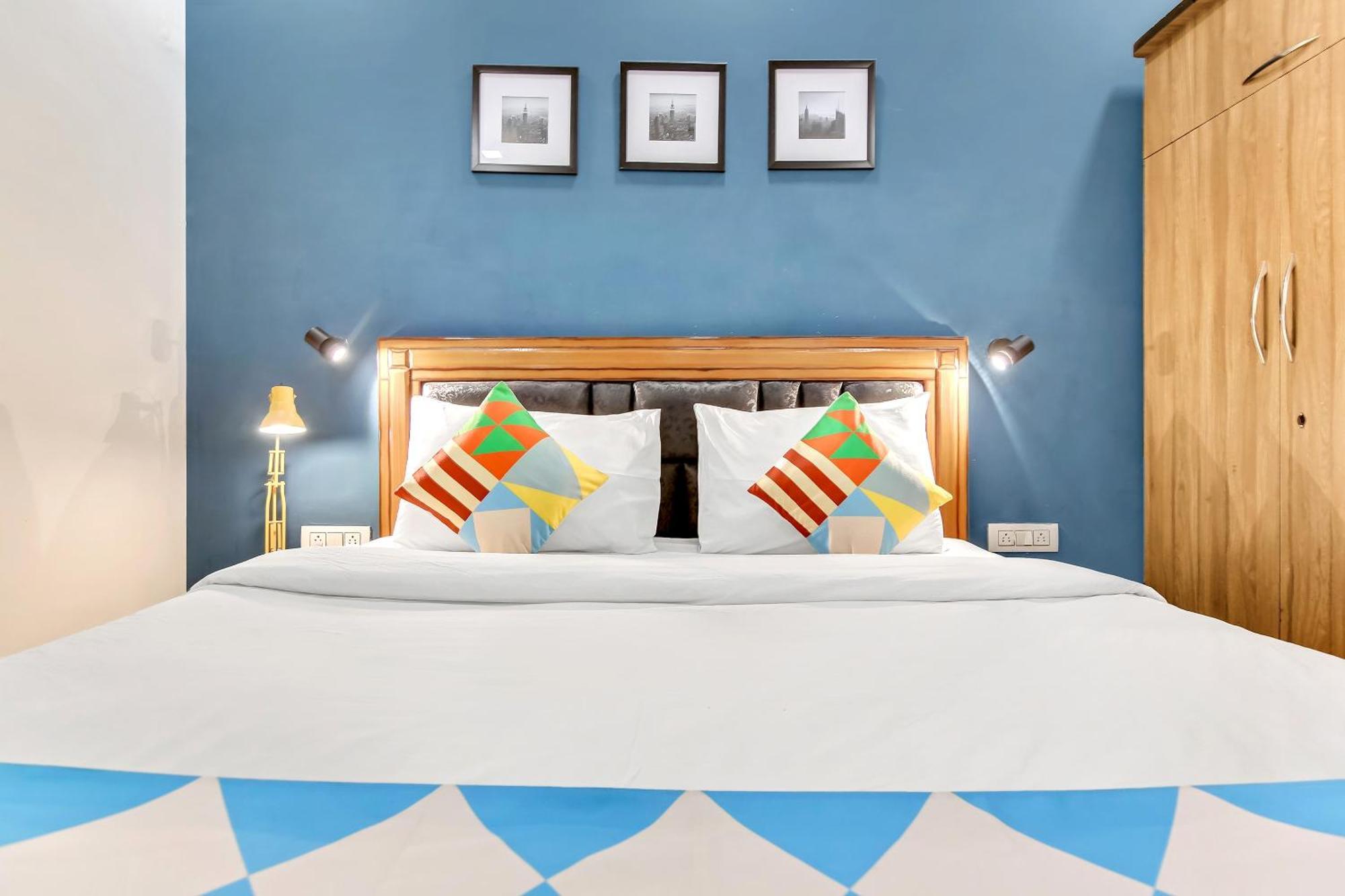 Oyo Home 64106 Comfortable Stay New Delhi Exteriör bild